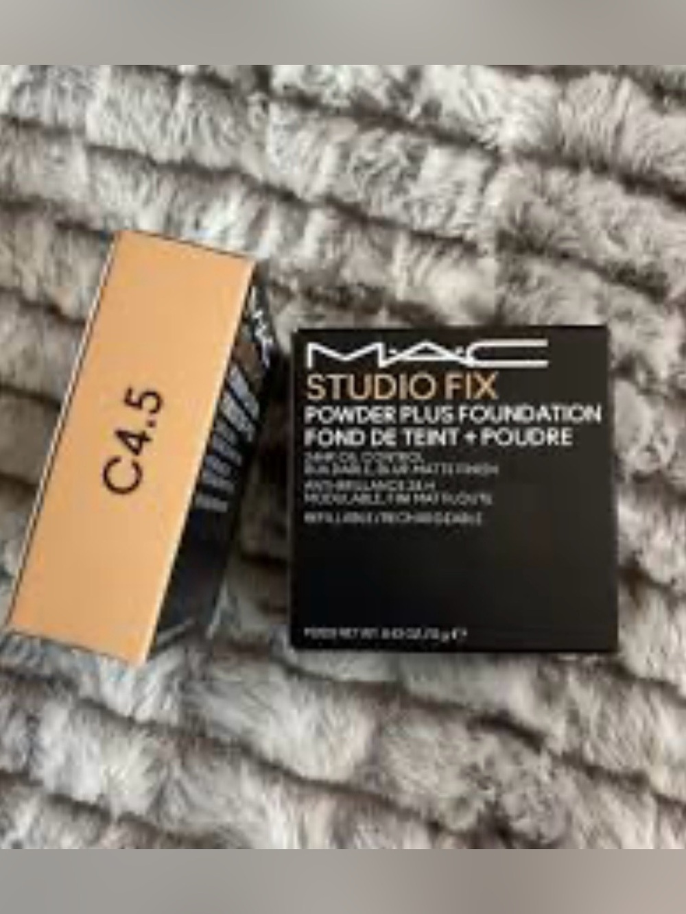 MAC Cosmetics Studio Fix Powder Plus Foundation C4.5 - Beige